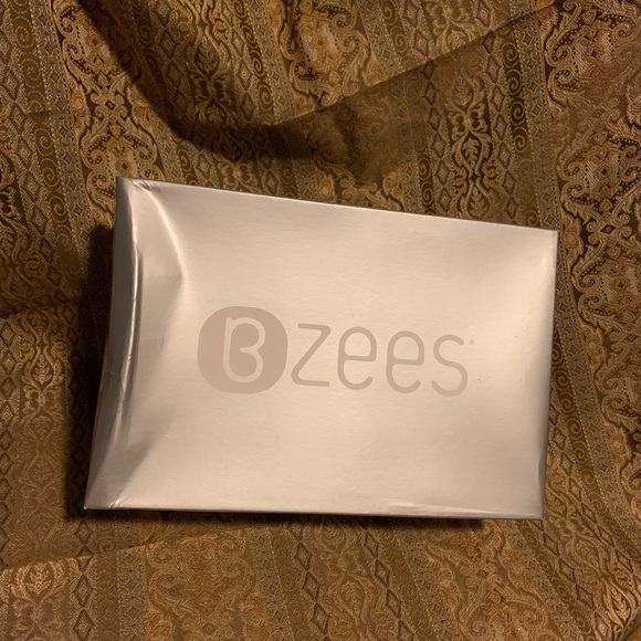 New With Tags BZEES Anytime Black Camo Slip On Cloud Cushion Shoes Size 9.5 M - Picture 2 of 11